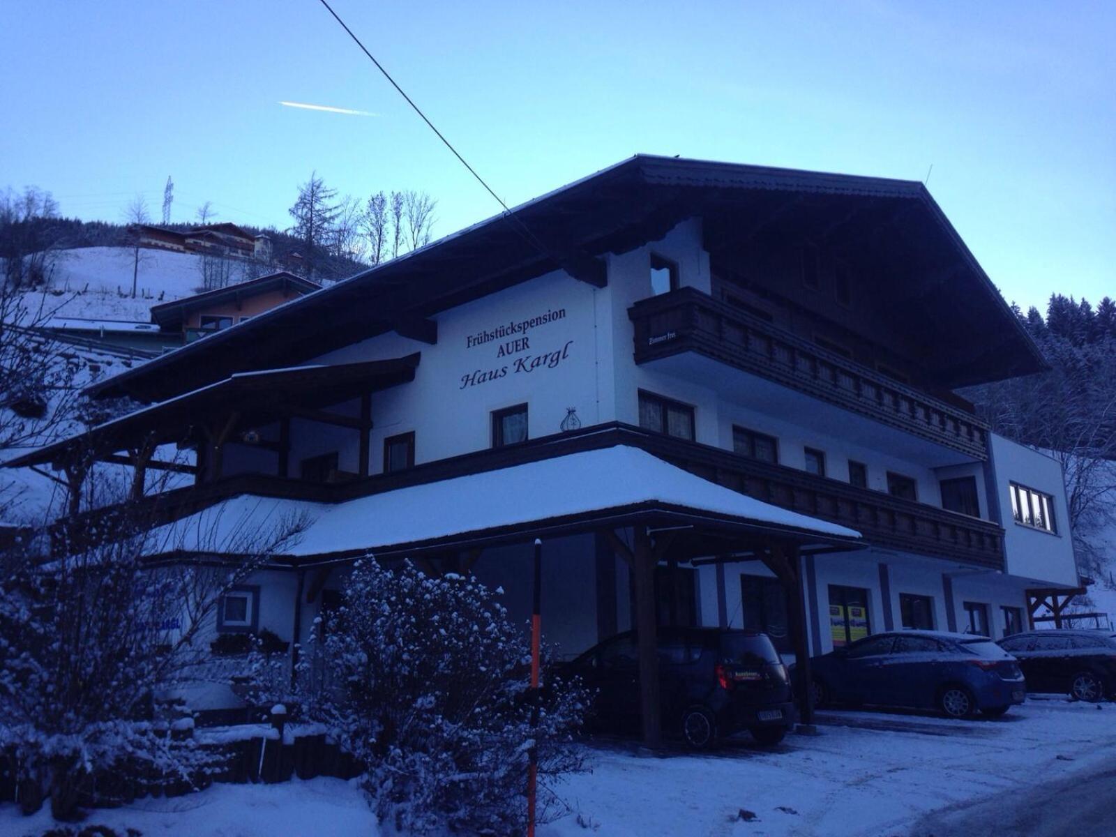 Bed & Breakfast Fruehstueckspension Auer - Haus Kargl Schladming